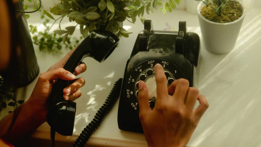 Köpa telefonnummer (Tänk på det här)